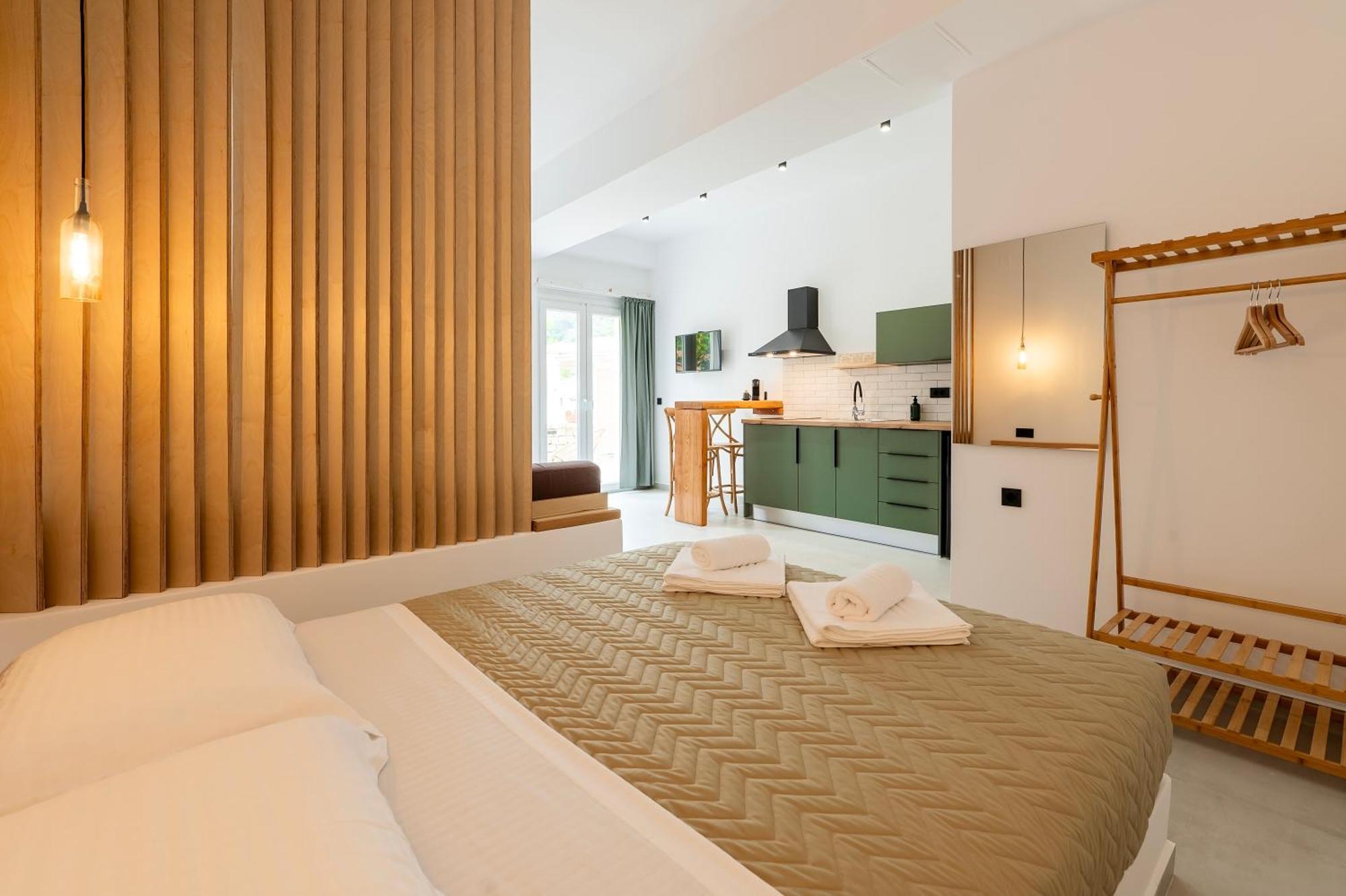 Astra Apartment Parga Bagian luar foto